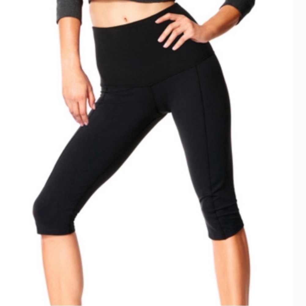 Karma Athletics Black Pedal Pusher Pants Legging Capris Belly Control Large